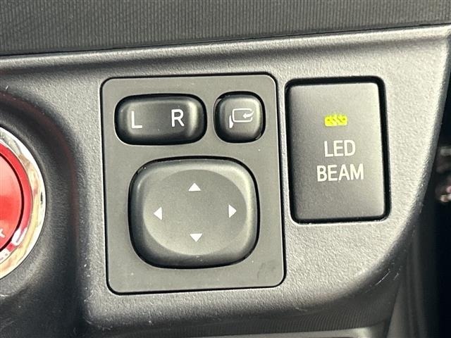 Toyota AQUA 2016 8005569-10