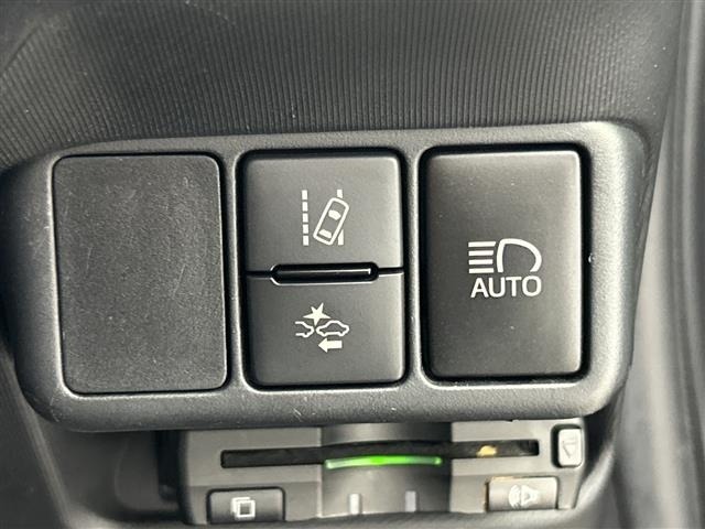 Toyota AQUA 2016 8005569-18