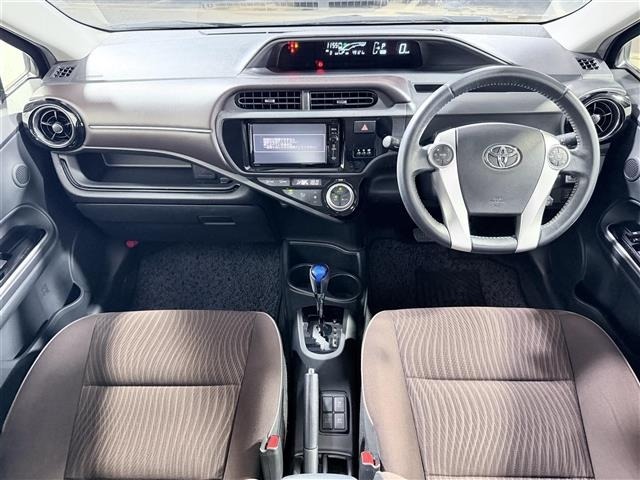 Toyota AQUA 2015 8005571-14