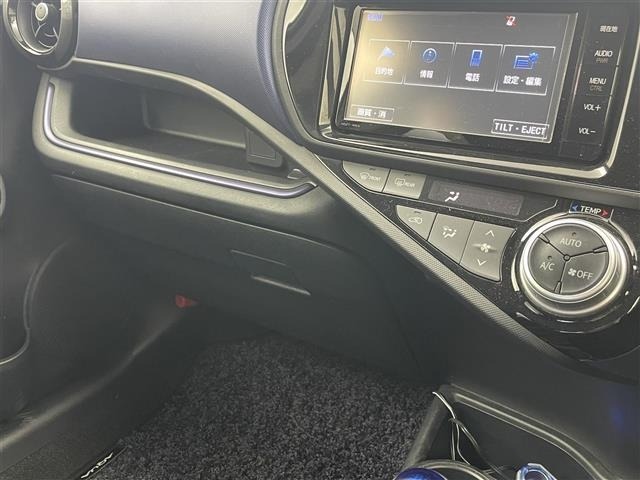 Toyota AQUA 2015 8005740-12