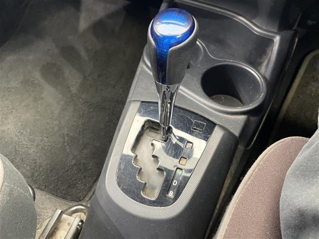 Toyota AQUA 2015 8005754-11