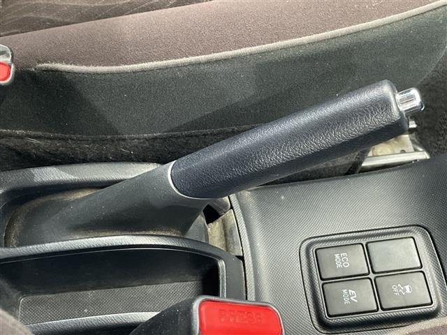 Toyota AQUA 2015 8005754-12