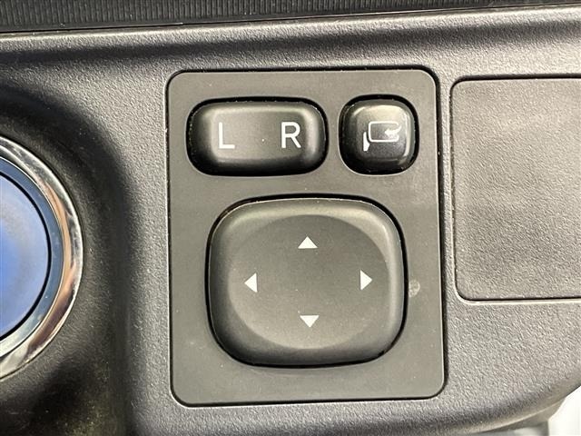 Toyota AQUA 2015 8005754-17