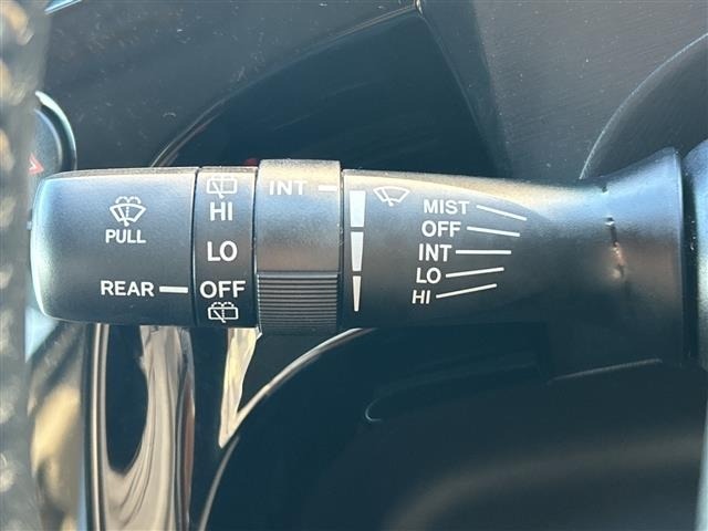 Toyota AQUA 2018 8005758-5