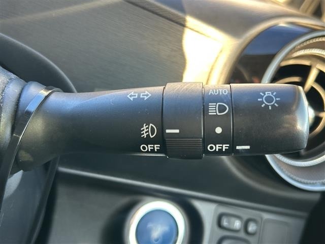 Toyota AQUA 2018 8005758-7