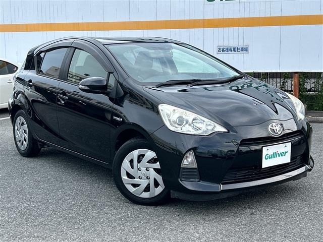 Toyota AQUA 2013 8005801-0
