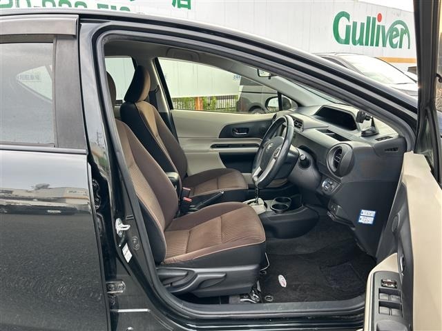 Toyota AQUA 2013 8005801-20