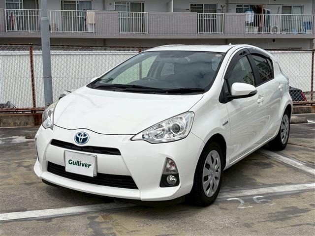Toyota AQUA 2014 8005827-16
