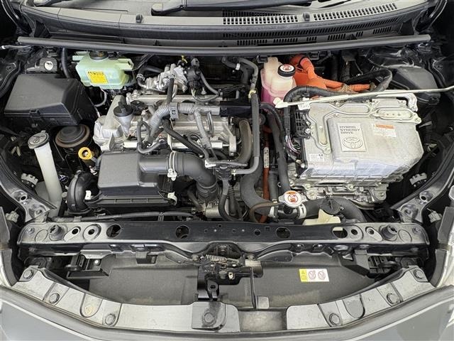 Toyota AQUA 2017 8005846-14
