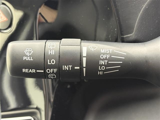 Toyota AQUA 2017 8005846-3