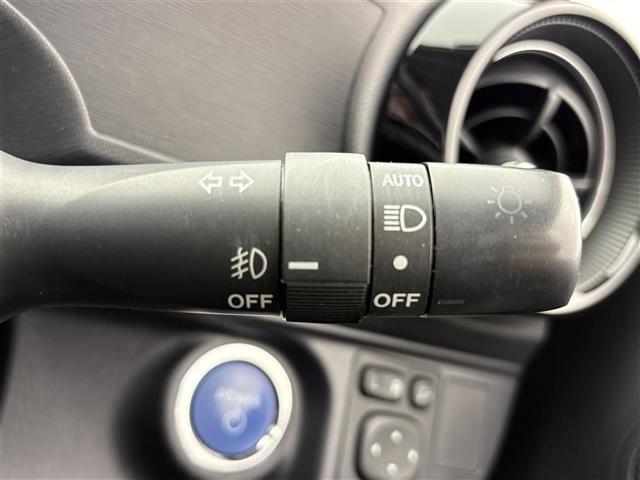 Toyota AQUA 2017 8005846-5