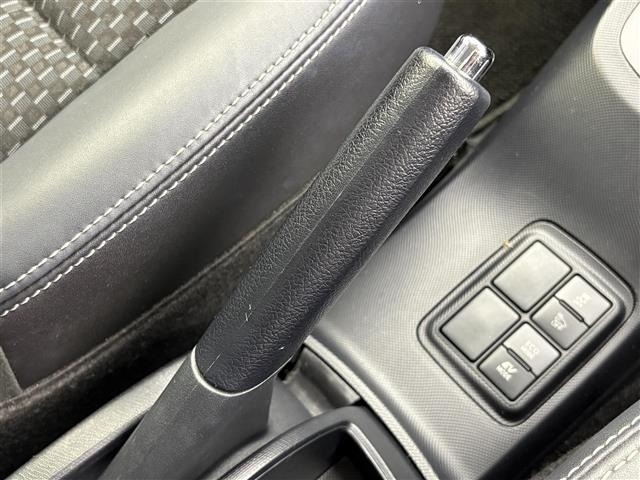 Toyota AQUA 2017 8005846-9
