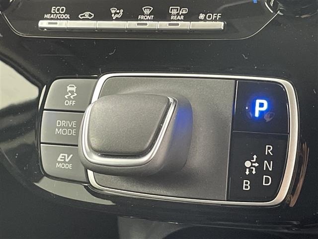 Toyota AQUA 2025 8005847-21