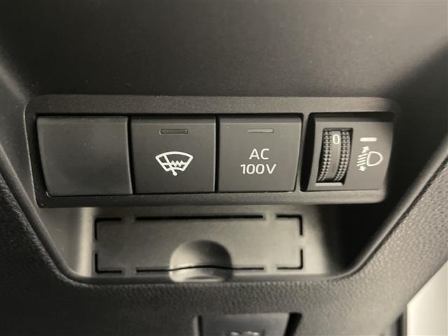 Toyota AQUA 2025 8005847-5