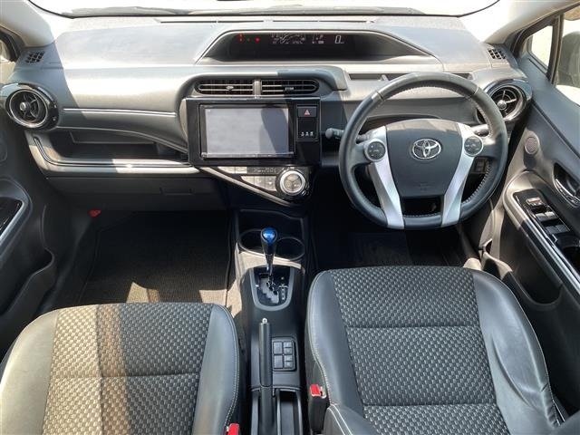 Toyota AQUA 2016 8005890-16