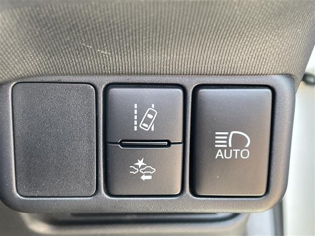 Toyota AQUA 2016 8005890-20