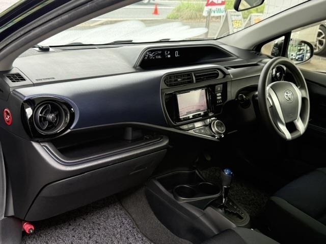 Toyota AQUA 2015 8005891-18