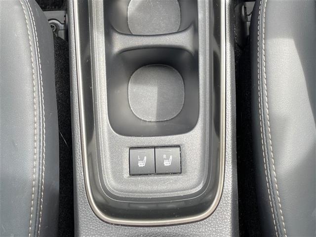Toyota AQUA 2021 8005953-4