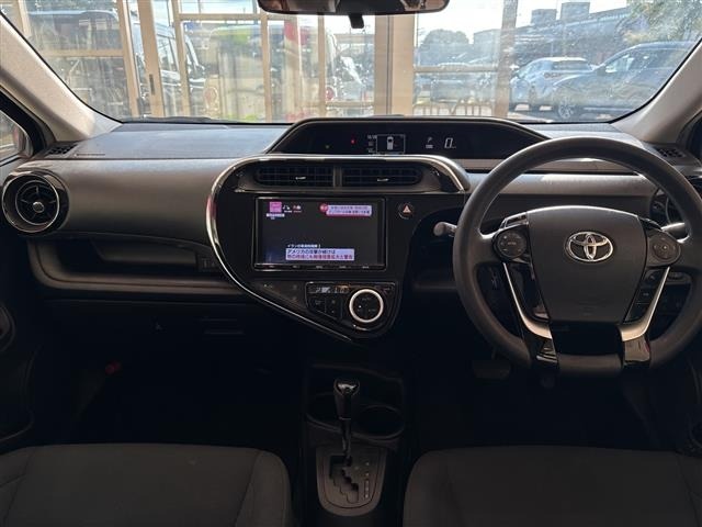 Toyota AQUA 2018 8005973-15