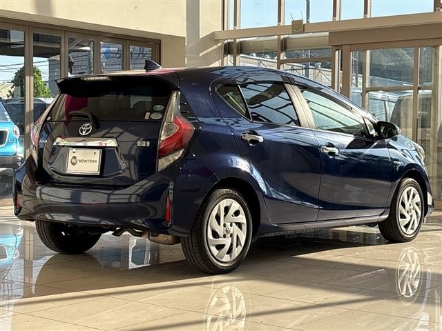 Toyota AQUA 2018 8005973-2