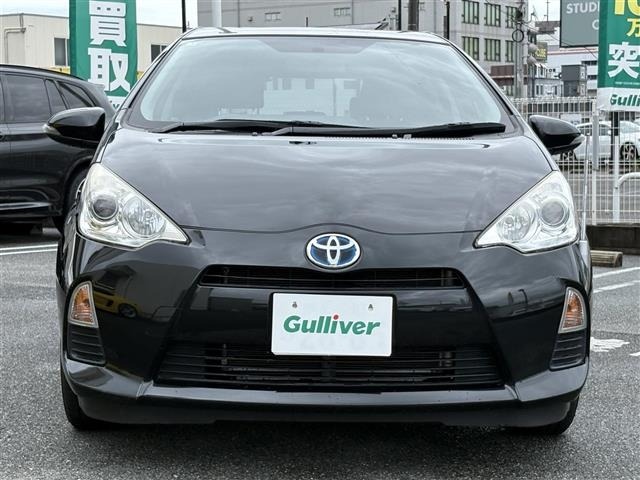 Toyota AQUA 2013 8006011-16