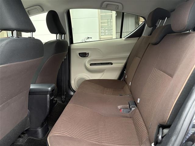 Toyota AQUA 2013 8006011-20