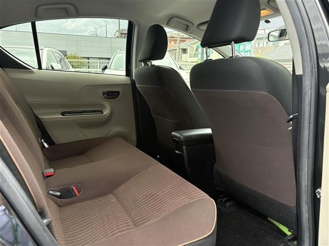 Toyota AQUA 2013 8006011-8