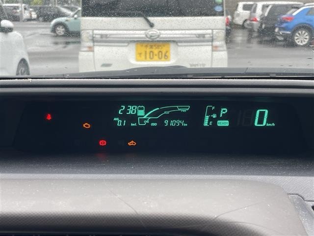 Toyota AQUA 2013 8006041-13