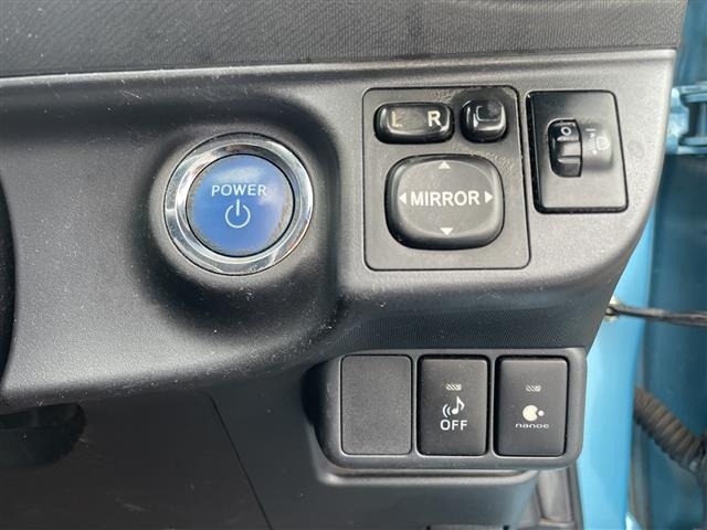 Toyota AQUA 2013 8006041-14