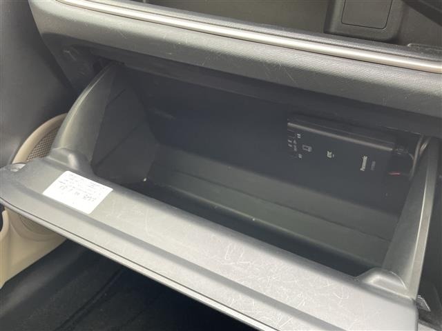 Toyota AQUA 2014 8006066-12