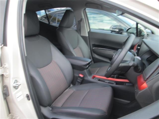 Toyota AQUA 2023 8006078-4