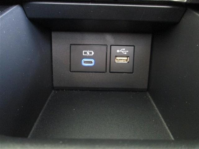 Toyota AQUA 2023 8006078-7