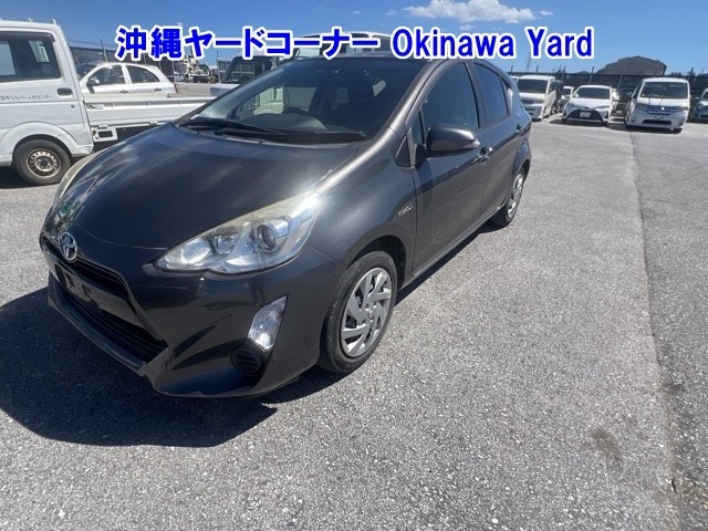 Toyota AQUA 2015 8006244-0