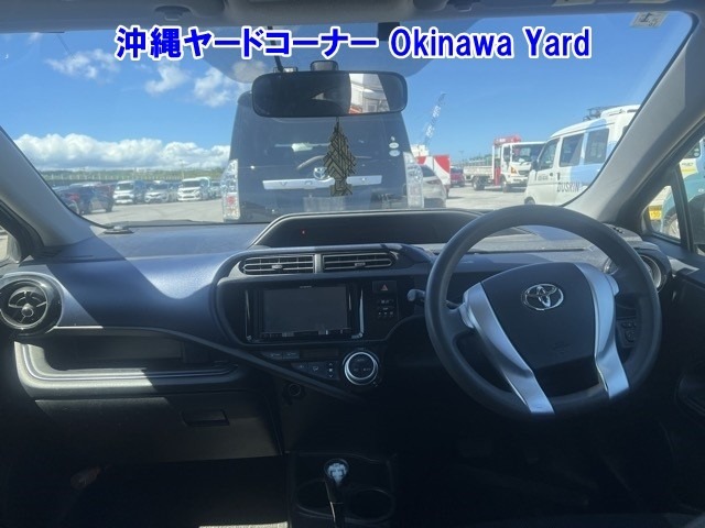Toyota AQUA 2015 8006244-3