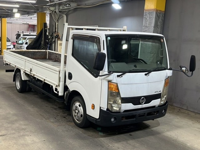 Nissan ATLAS 2013 7988939-4