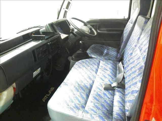 Nissan ATLAS 2001 7988940-3