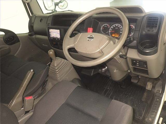Nissan ATLAS 2018 7988966-3