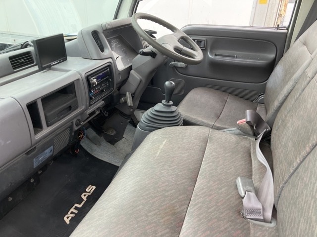 Nissan ATLAS 1994 7988974-5