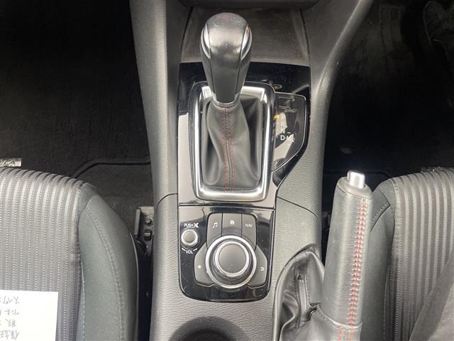 Mazda AXELA 2013 7996358-3