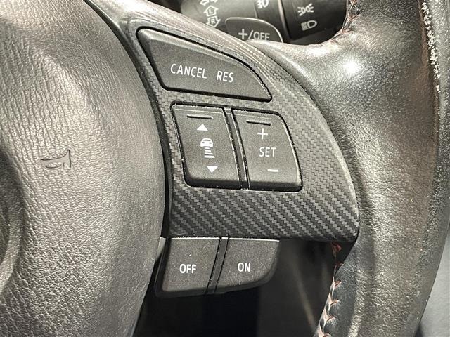 Mazda AXELA 2016 7996365-17