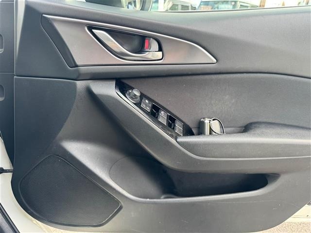 Mazda AXELA 2019 7996366-10
