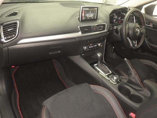 Mazda AXELA 2014 7996397-4