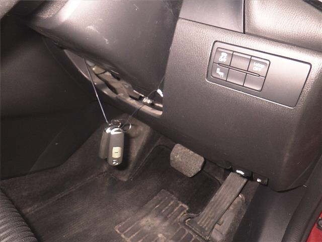 Mazda AXELA 2015 7996404-8