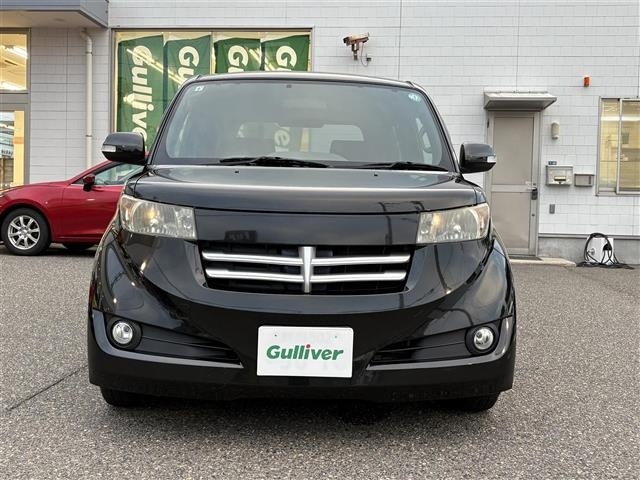 Toyota BB 2011 8002170-12