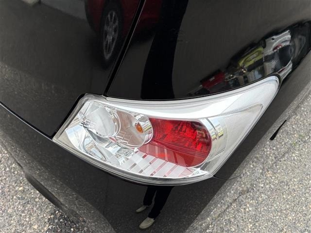 Toyota BB 2011 8002170-7