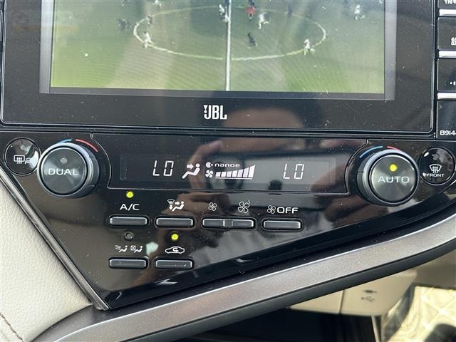 Toyota CAMRY 2018 8013165-9