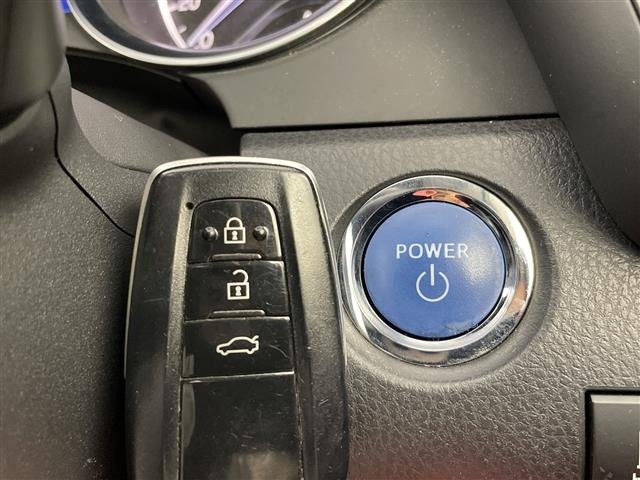 Toyota CAMRY 2020 8013169-10