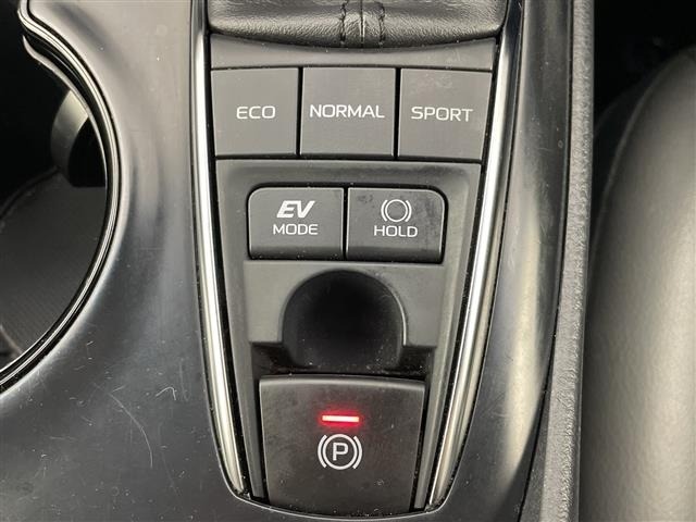 Toyota CAMRY 2020 8013169-2