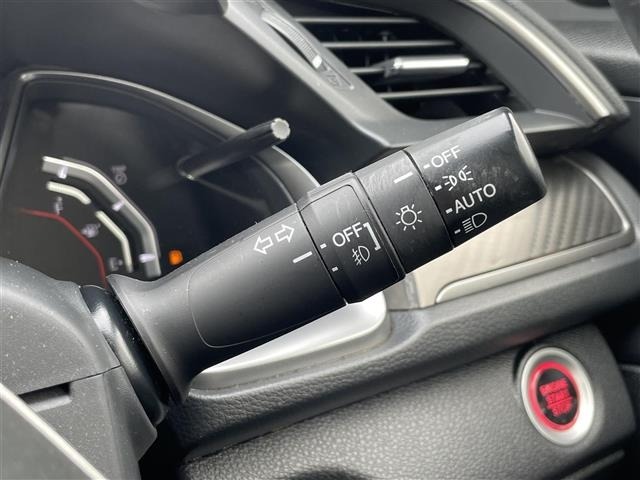Honda CIVIC 2018 7994138-4