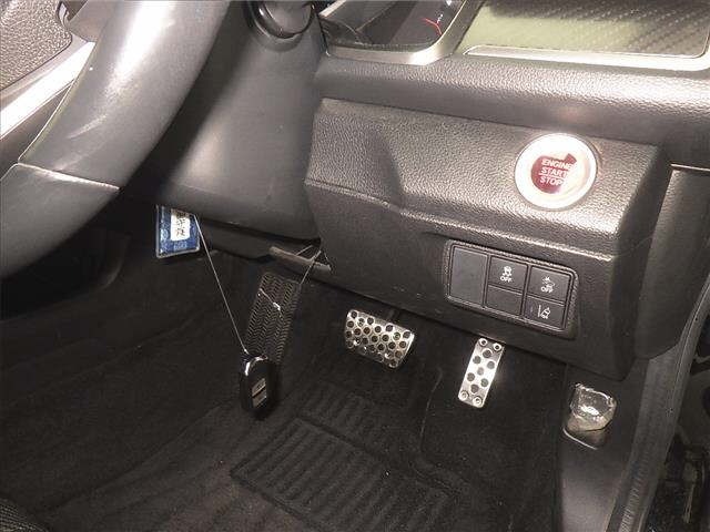 Honda CIVIC 2018 7994250-8